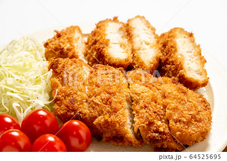 チキンカツ。 チキンカツ。 64525695