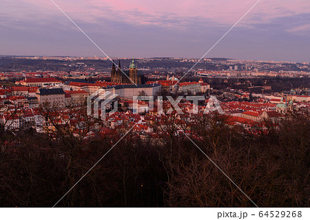 【プラハ】プラハの夕景 64529268