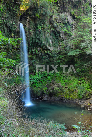 小布瀬の滝 小布瀬の滝 64529570