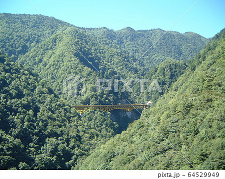 雁坂大橋 64529949