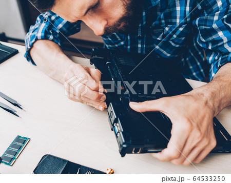 computer engineering career laptop expertise 64533250