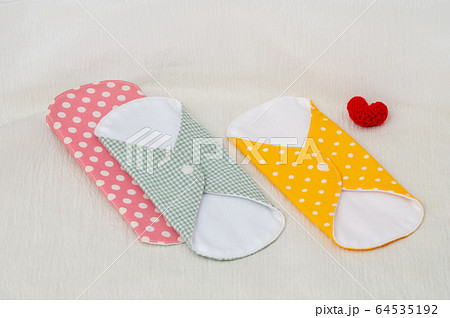 布ナプキン／生理イメージ／妊活／妊娠 64535192