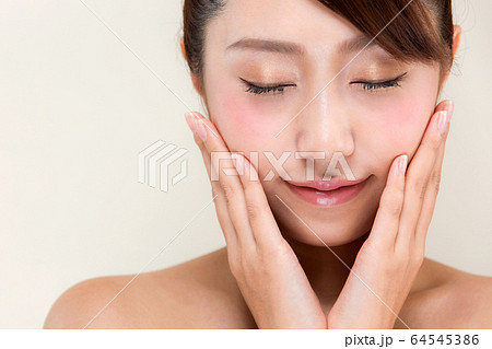 ビューティー 64545386