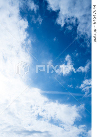 雲 クラウド 白 青 グラデーション 大空 快晴 青空 スカイ 風景 さわやかな空 バックグラウンド 雲 クラウド 白 青 グラデーション 大空 快晴 青空 スカイ 風景 さわやかな空 バックグラウンド 64547644