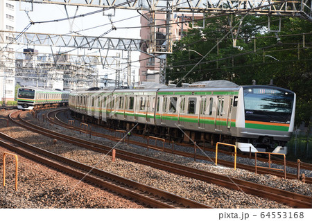上野東京ライン・湘南新宿ライン並走 64553168