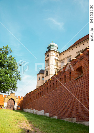 Wawel castle at summer in Krakow, Poland Wawel castle at summer in Krakow, Poland 64553230
