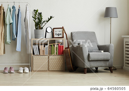 Minimal Studio Apartment 64560505