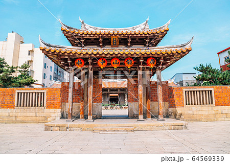 Lukang Lungshan Temple in Taiwan 64569339