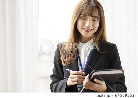 Business woman Business woman 64569552