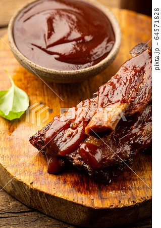 Delicious BBQ ribs 64571828