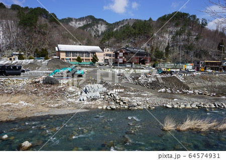 河川工事が進む安家川 河川工事が進む安家川 64574931