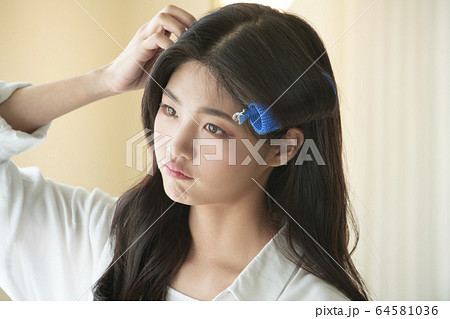 ビューティー 女性 女 64581036