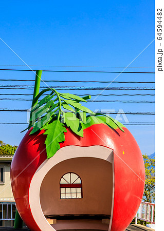 フルーツバス停：トマト　【長崎県諫早市小長井町】 64594482