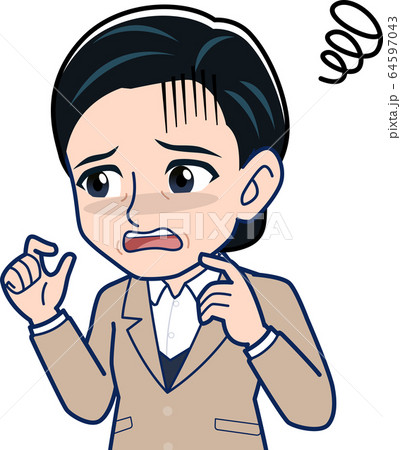 中堅のきれいなスーツを着た女子社員 64597043