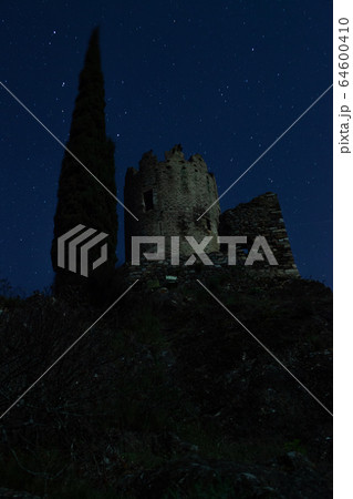 ラストゥール城の風景・夜景 ラストゥール城の風景・夜景 64600410