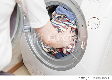 ドラム型洗濯乾燥機 64603093