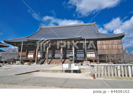 【髙田本山 専修寺 (御影堂)】 三重県津市一身田町 【髙田本山 専修寺 (御影堂)】 三重県津市一身田町 64606102
