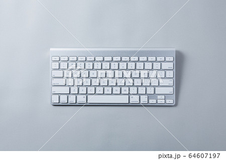 キーボード　スマートフォン 64607197