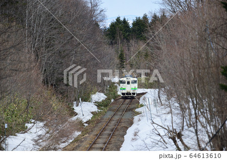 札沼線　札比内－豊ヶ岡　JR北海道　キハ40-402（苗穂） 64613610