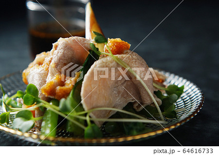 豚しゃぶのみぞれサラダ 豚しゃぶのみぞれサラダ 64616733