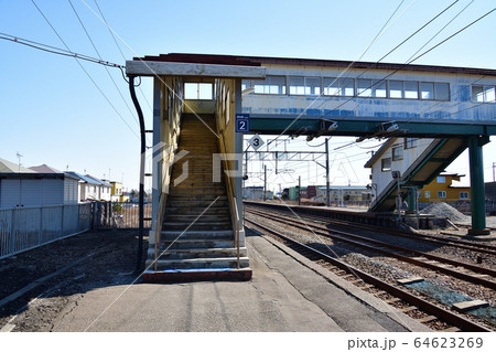 春の北海道苫小牧市JR錦岡駅の風景を撮影 春の北海道苫小牧市JR錦岡駅の風景を撮影 64623269