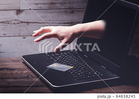 カード情報漏えい カード情報漏えい 64638245