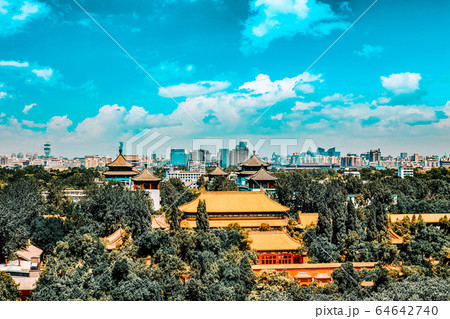 Jingshan Park,panorama above on Beijing city. Jingshan Park,panorama above on Beijing city. 64642740