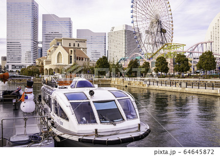 （神奈川県）横浜みなとみらい　遊覧船 64645872