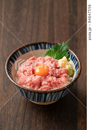 ネギトロ丼 64647556