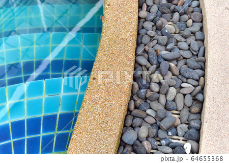 Hotel resort swimming pool 64655368