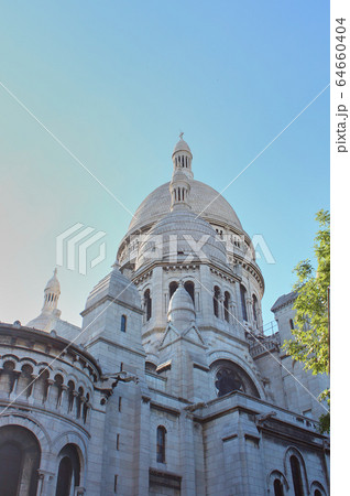 The Basilica of the Sacred Heart of Paris 64660404