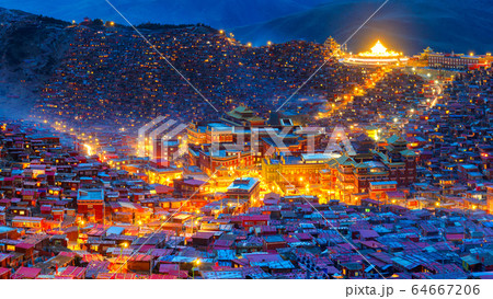 Panorama top view monastery at night in Larung gar 64667206