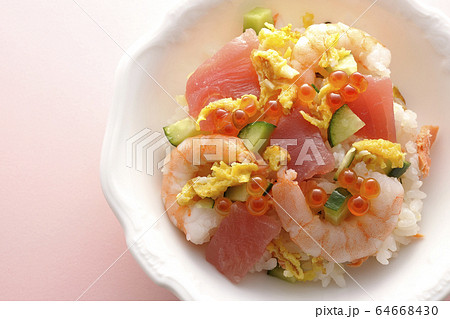 ちらし寿司 64668430