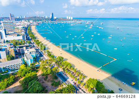 Beautiful tropical beach sea ocean bay and architecture building in Pattaya city Thailand Beautiful tropical beach sea ocean bay and architecture building in Pattaya city Thailand 64669128
