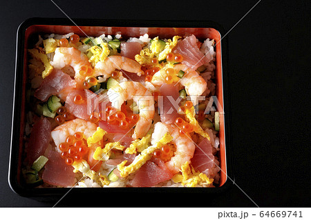 ばらちらし 64669741