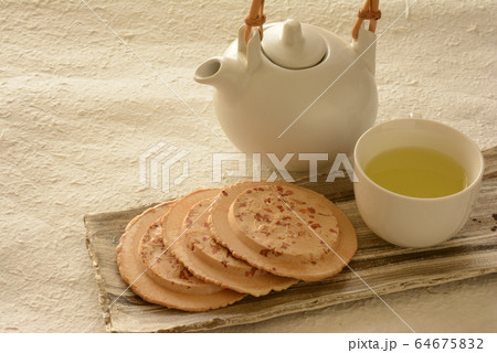 南部せんべい 南部せんべい 64675832