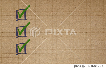Checklist on checkered recycled paper writing pad Checklist on checkered recycled paper writing pad 64681224
