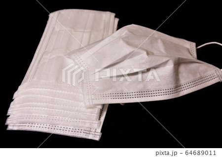マスク 64689011