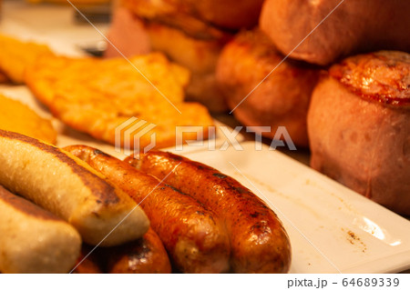 ミュンヘンの肉料理 ミュンヘンの肉料理 64689339