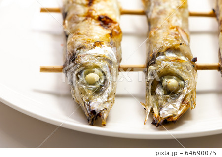 焼きニギスのアップ。 64690075