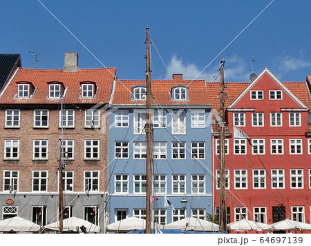 デンマーク コペンハーゲンのニューハウン デンマーク コペンハーゲンのニューハウン 64697139
