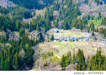 山村 山村 64704683