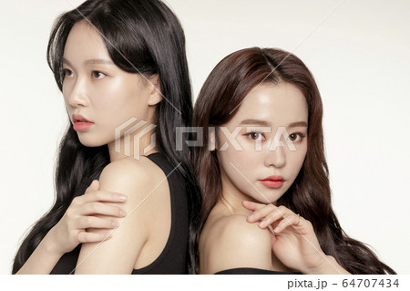 ビューティー 女性 女 64707434