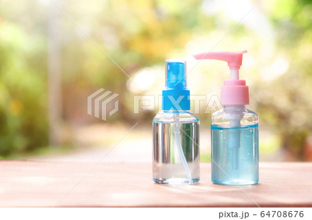 Alcohol hand sanitizer gel in pump bottle Alcohol hand sanitizer gel in pump bottle 64708676