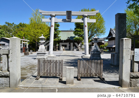 足立区本木にある、本木氷川神社 64710791