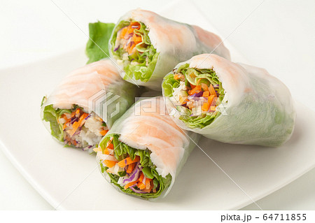 生春巻き 生春巻き 64711855