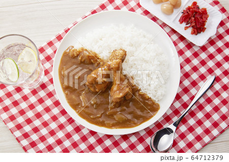 手羽元カレー 手羽元カレー 64712379