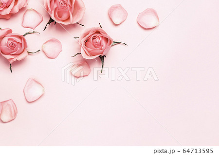 Blooming monochrome pattern. Beautiful roses and 64713595
