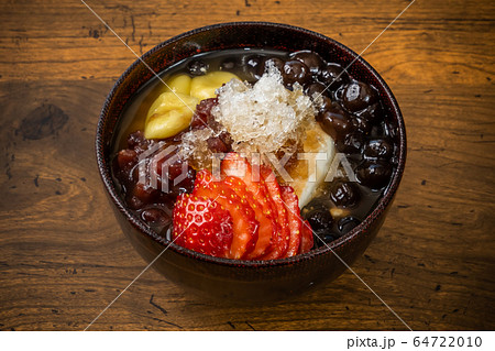 かき氷 japanese type of epidemic shaved ice かき氷 japanese type of epidemic shaved ice 64722010