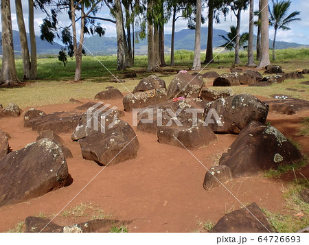 クカニロコバースストーン 64726693